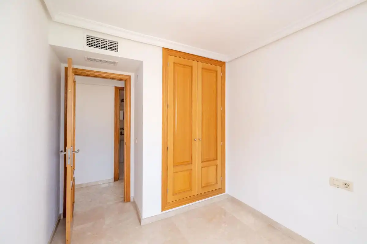Piso con terraza en venta en Calle Grazalema, imagen 16