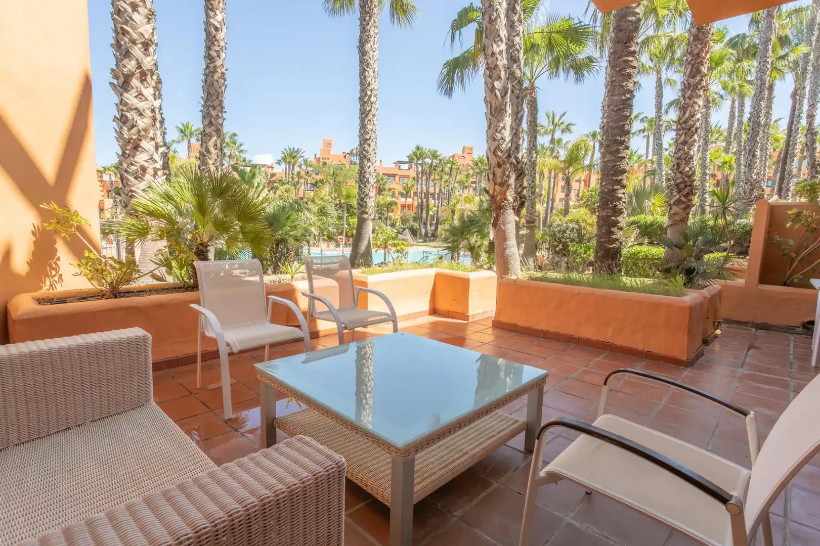 Terrassa de Apartament en venda en Chiclana de la Frontera amb Jardí privat i Piscina comunitària