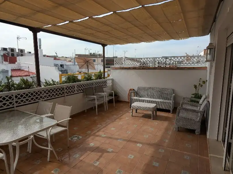 Terrasse von Dachboden zur Miete in Sevilla mit Klimaanlage, Heizung und Terrasse