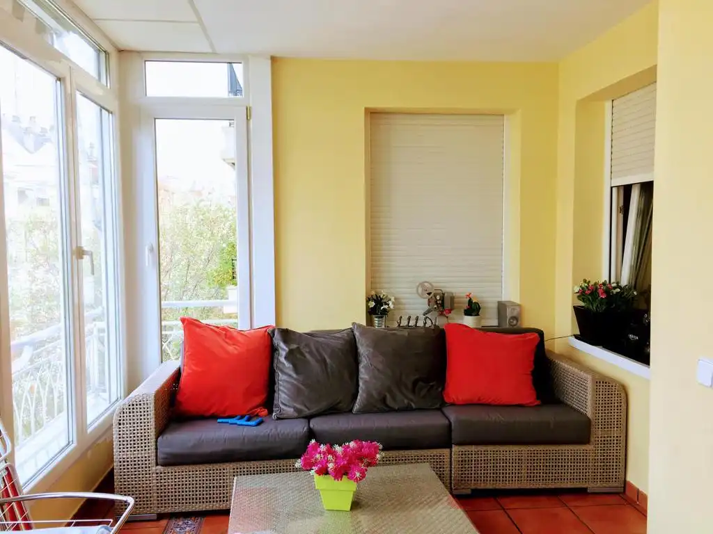 Wohnzimmer von Wohnung zur Miete in Madrid mit Klimaanlage, Heizung und Parkett