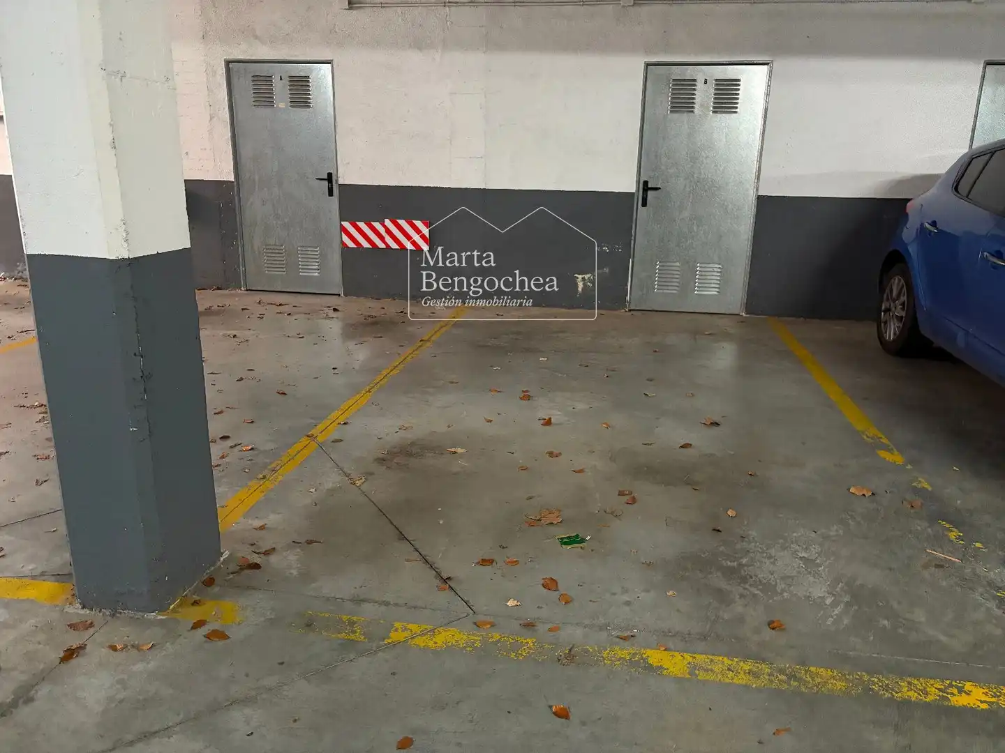 Parkplatz von Garage zum Verkauf in Vitoria - Gasteiz