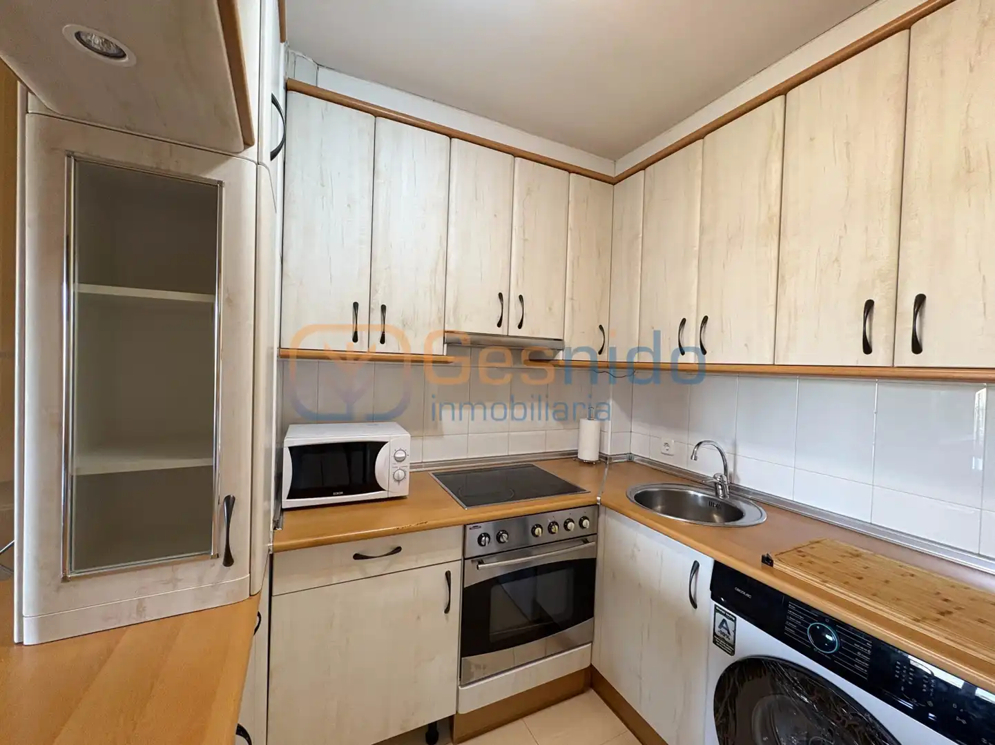 Cocina de Piso de alquiler en Segovia con Calefacción, Parquet y Terraza