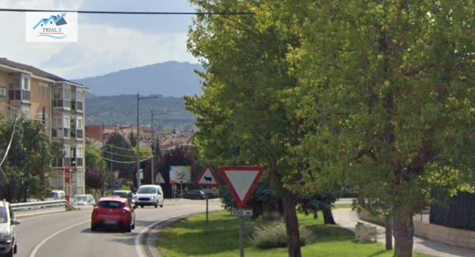 Vista exterior de Pis en venda en Guadarrama amb Jardí privat, Terrassa i Balcó