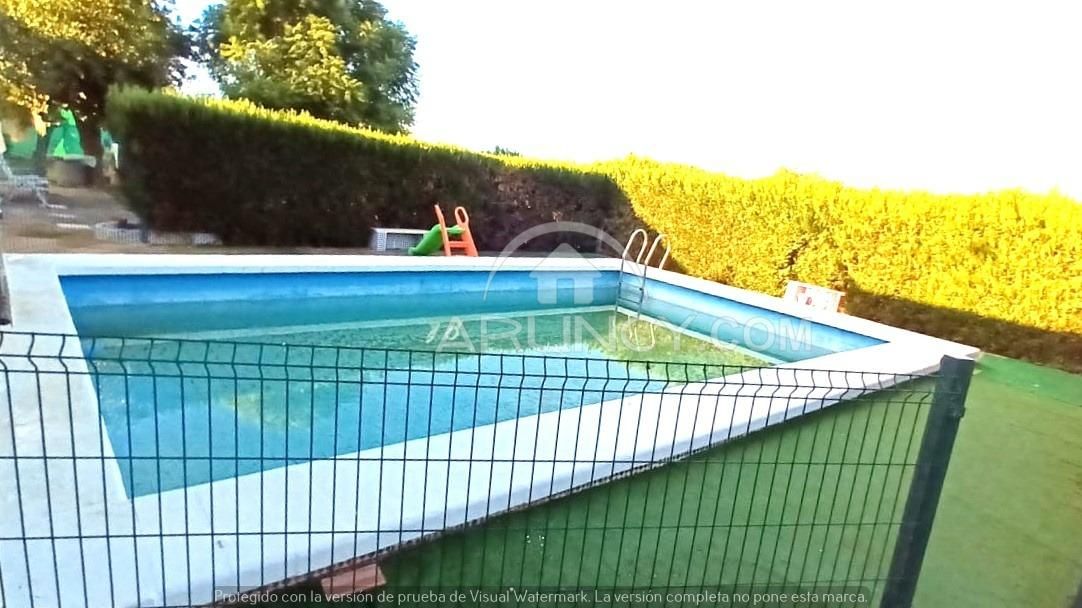 Piscina de Casa o chalet en venta en Alcalá de Guadaira con Aire acondicionado, Jardín privado y Trastero