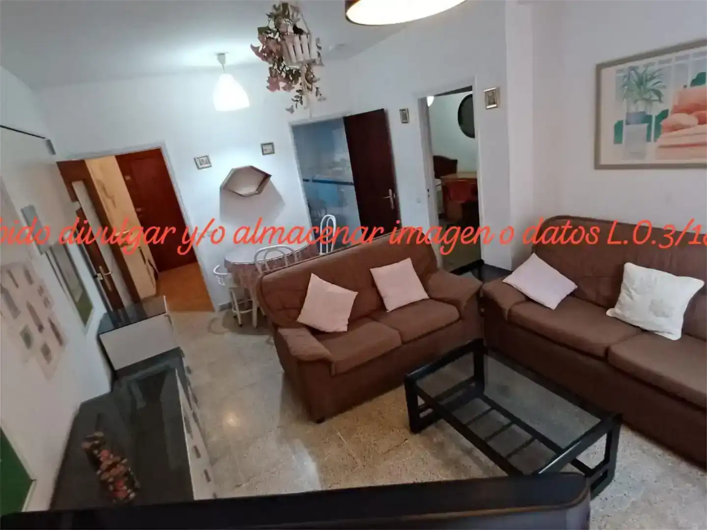 Sala d'estar de Apartament de lloguer en  Sevilla Capital amb Aire condicionat i Balcó