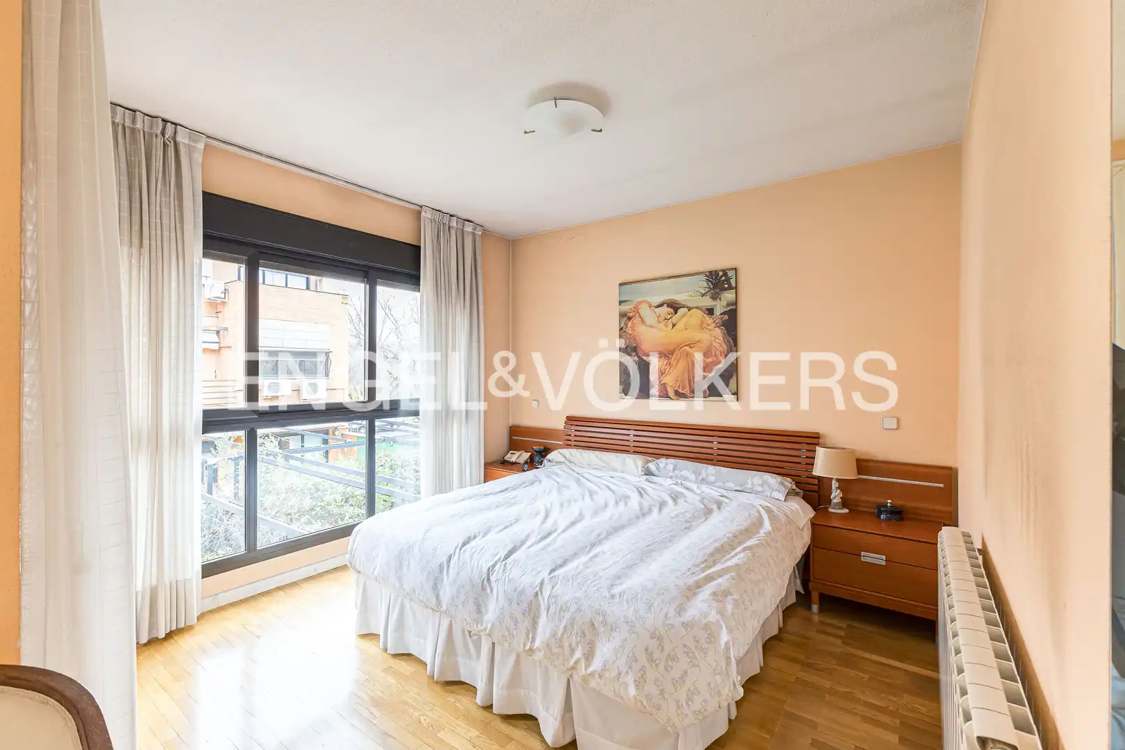 Habitación de Casa o chalet en venta en Madrid con Aire acondicionado, Calefacción y Jardín privado