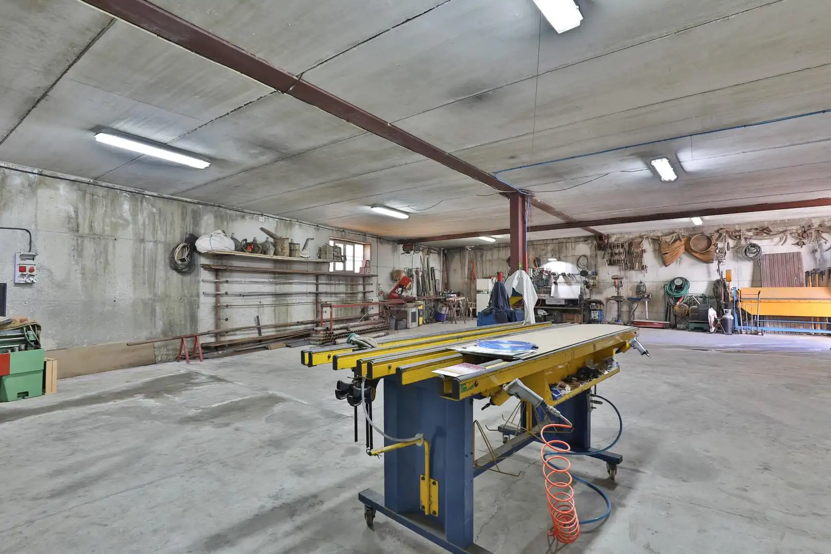 Industrial buildings for sale in Calle Atalaya, Alcalá la Real