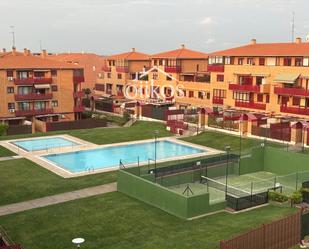Piscina de Dúplex en venda en Salamanca Capital amb Calefacció, Piscina i Balcó