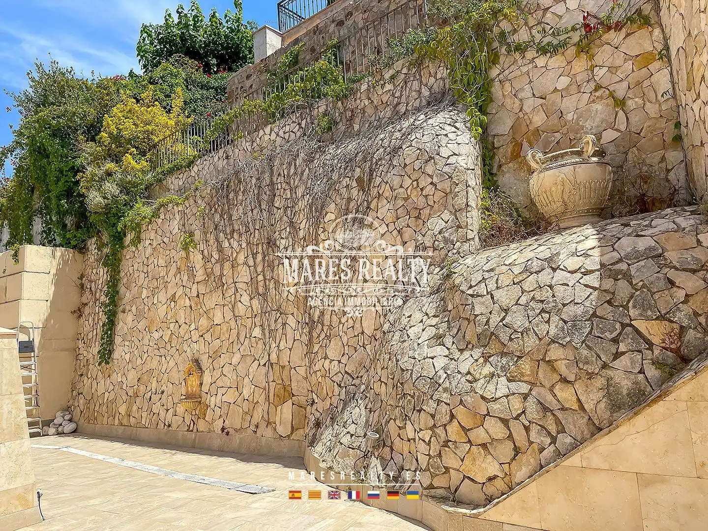 Vista exterior de Casa o xalet en venda en Lloret de Mar amb Aire condicionat, Calefacció i Jardí privat