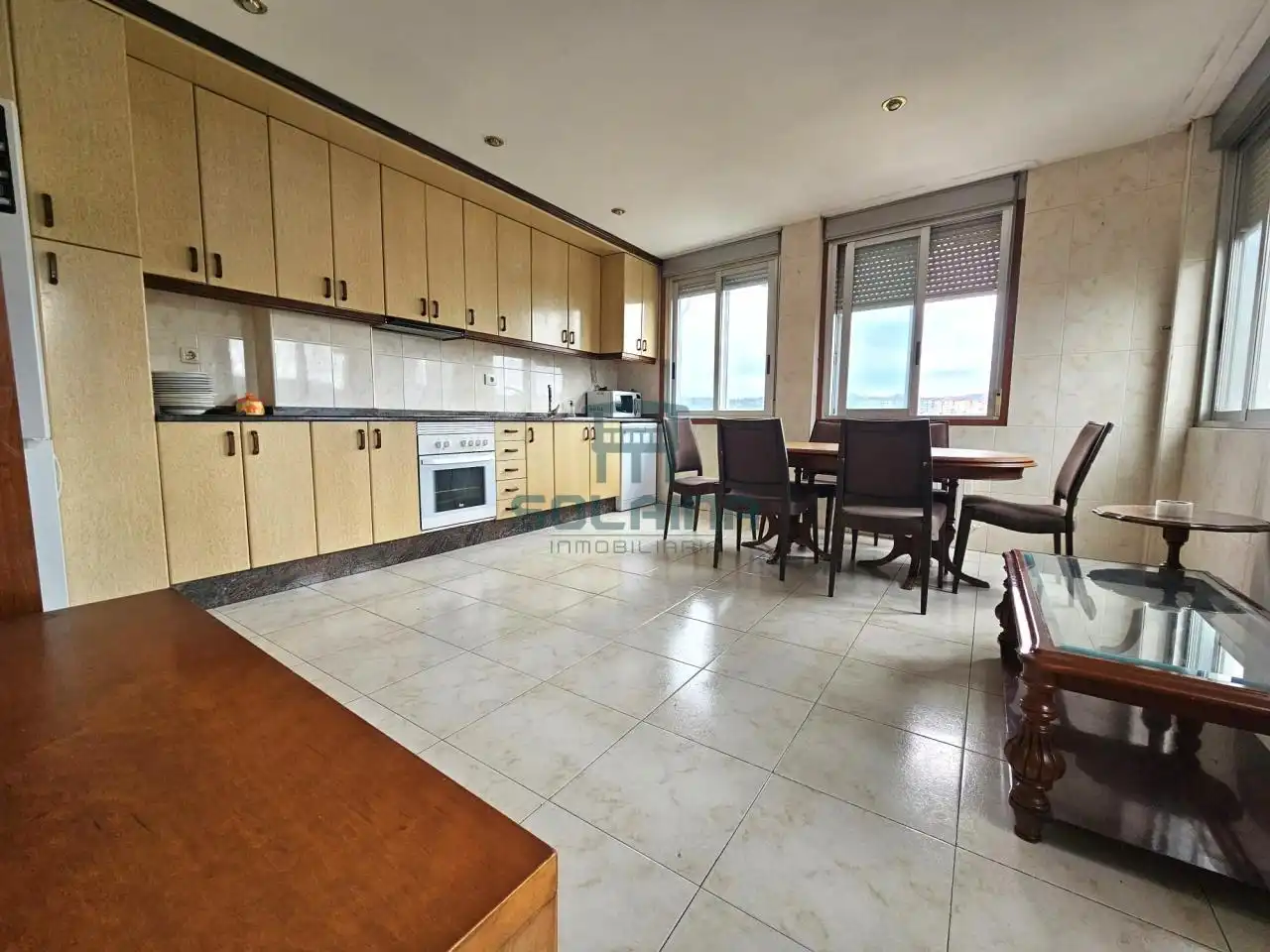 Vista exterior de Piso en venta en Ourense Capital  con Calefacción, Parquet y Trastero