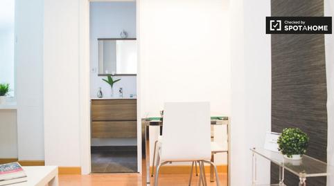 Photo 5 of Study to share in Fuente del Berro, Madrid