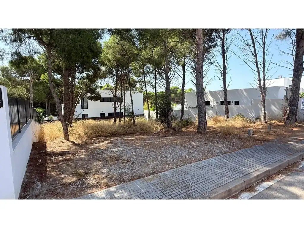 Terreno residencial en venta en Calle De L'Eucaliptus 22