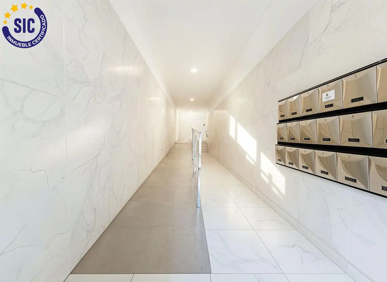 Piso en venta en Valencia con Aire acondicionado, Calefacción y Terraza