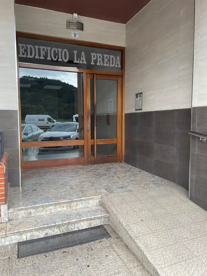 Flat for sale in Renedo