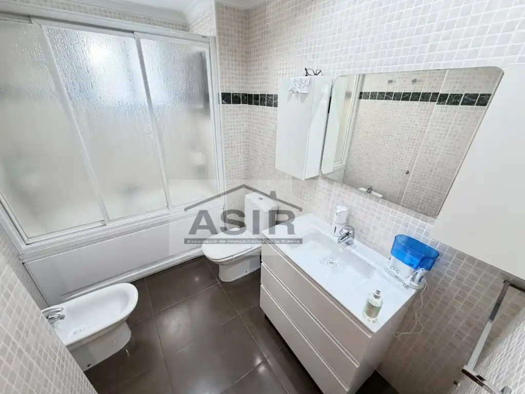 Baño de Ático en venta en L'Alcúdia con Aire acondicionado