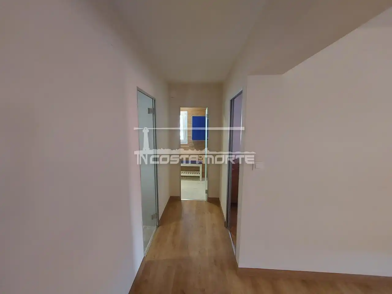 Wohnung zum Verkauf in Cee mit Abstellraum
