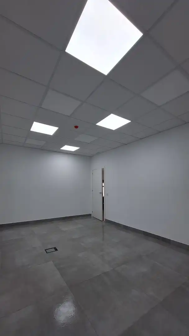 Industriegebäude zur Miete in Nobel, imagen 9