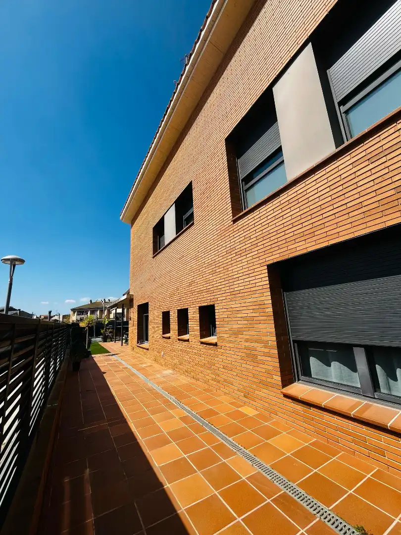 Vista exterior de Casa o xalet en venda en Piera amb Aire condicionat, Calefacció i Jardí privat