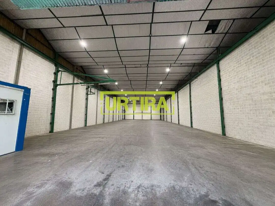 Nave industrielle à vendre à Ugaldea Industrialdea Poligonoa 16
