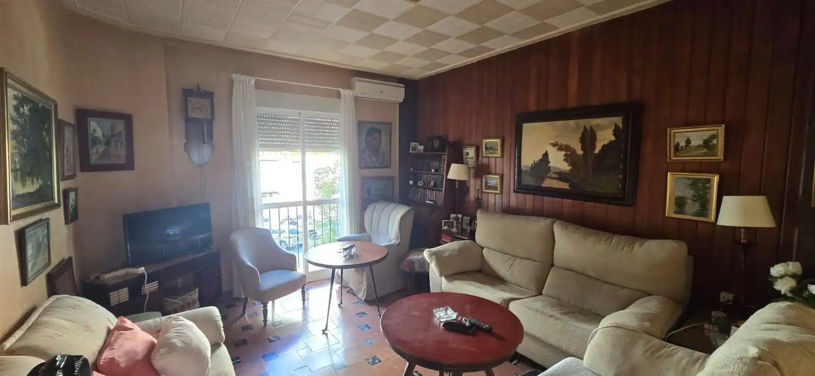 Living room of Flat for sale in Sevilla  with Air Conditioner, Terrace and Storage room