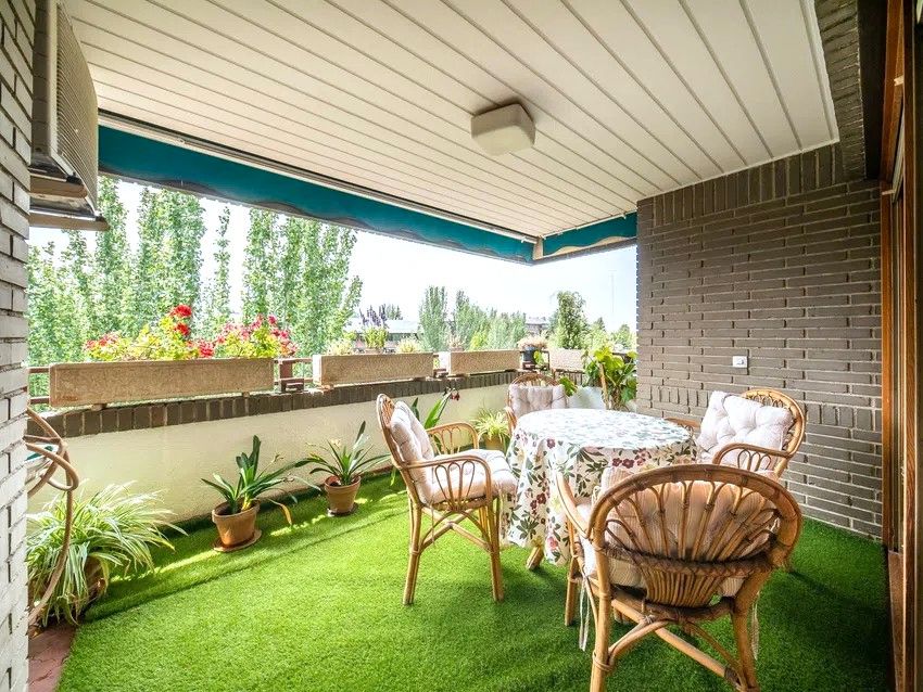 Terrace of Flat for sale in  Madrid Capital  with Air Conditioner, Heating and Parquet flooring