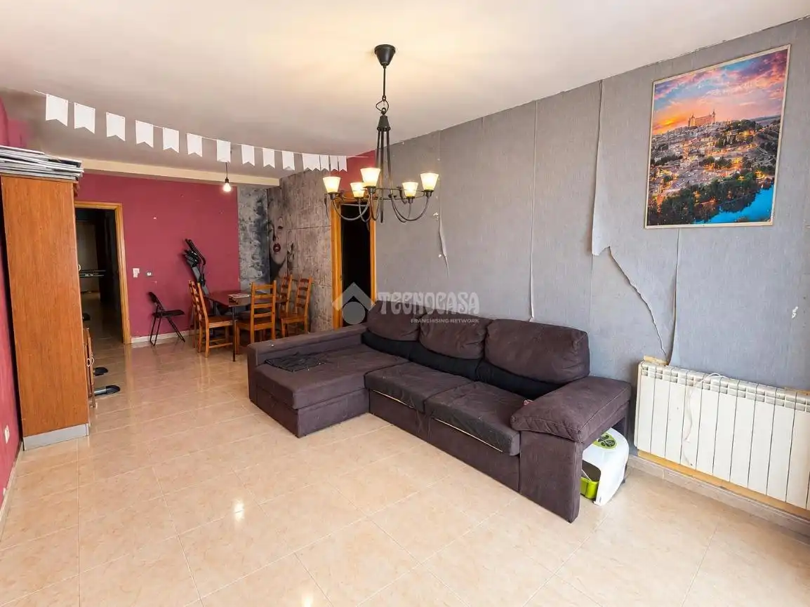 Appartamento con terrazza in vendita a Cabañas de la Sagra