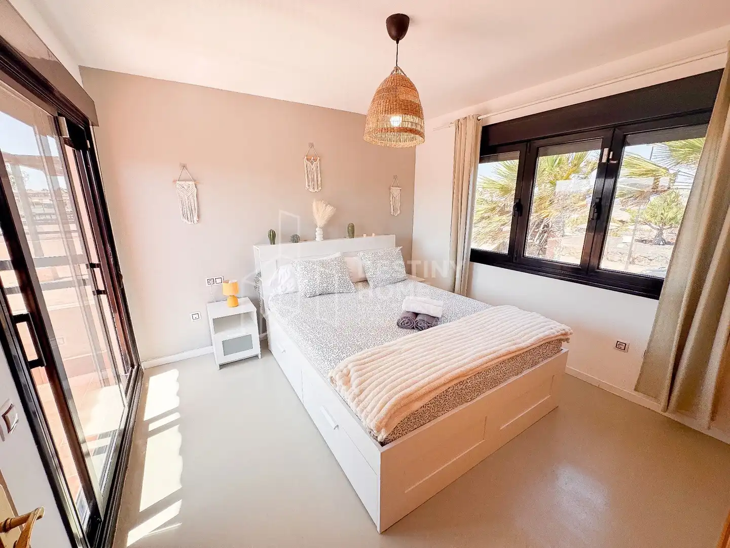 Bedroom of Houses for sale in La Oliva  with Storage room, Furnished and Community pool