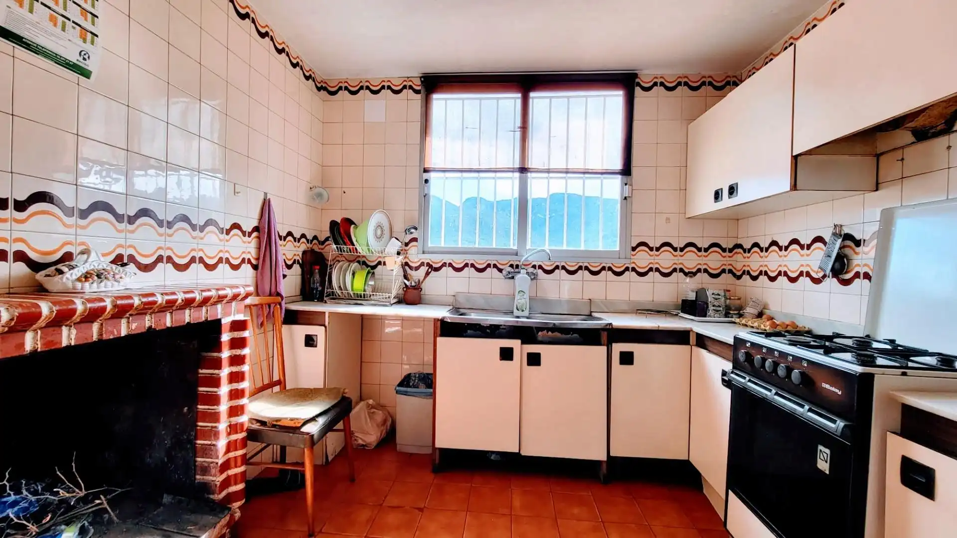 Cuina de Finca rústica en venda en Montitxelvo / Montichelvo amb Terrassa, Moblat i Balcó