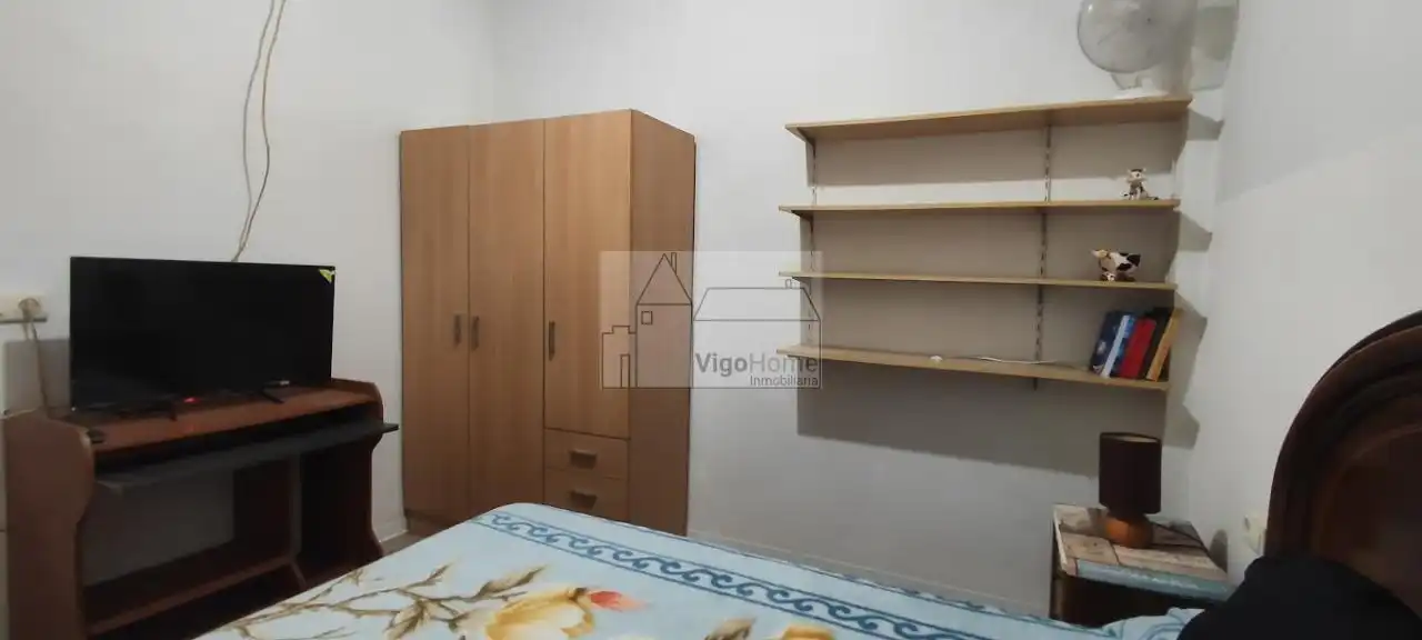 Bedroom of Apartments for sale in Moaña  with Storage room and Furnished