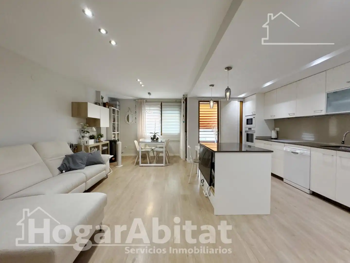 Cuina de Pis en venda en Gandia amb Aire condicionat i Balcó
