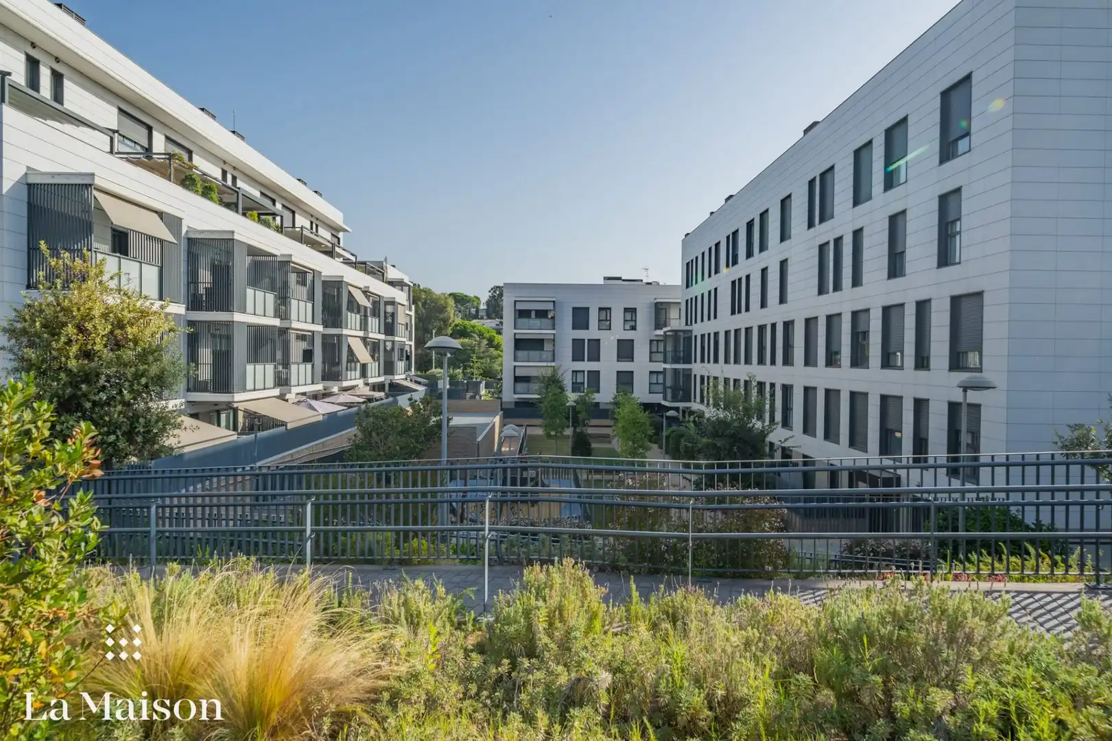 Außenansicht von Wohnung zum Verkauf in Sant Andreu de Llavaneres mit Heizung, Abstellraum und Balkon