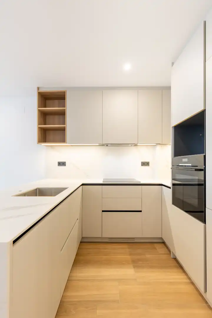 Kitchen of Houses for sale in Centre