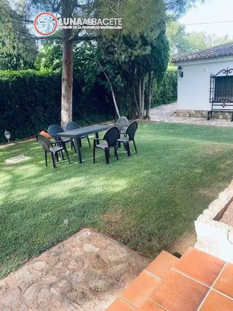 Houses for sale in Pedanías - Extrarradio