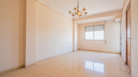 Foto 4 de Piso en venta en Calle Calle Senyera, San Ramón - Monte de Piedad, Xirivella