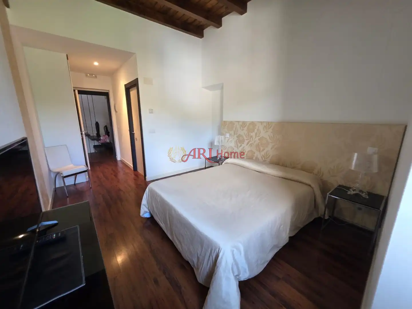 Bedroom of Buildings for sale in Quintanilla San García