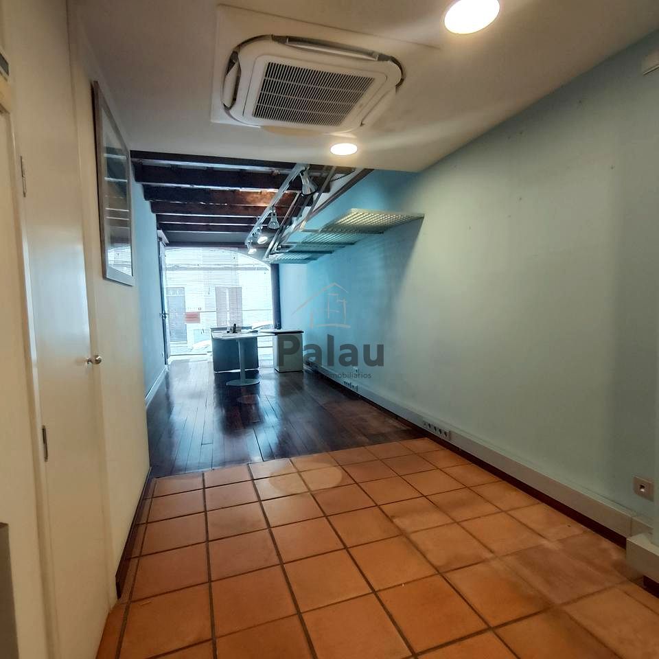 Premises to rent in Maó  with Air Conditioner