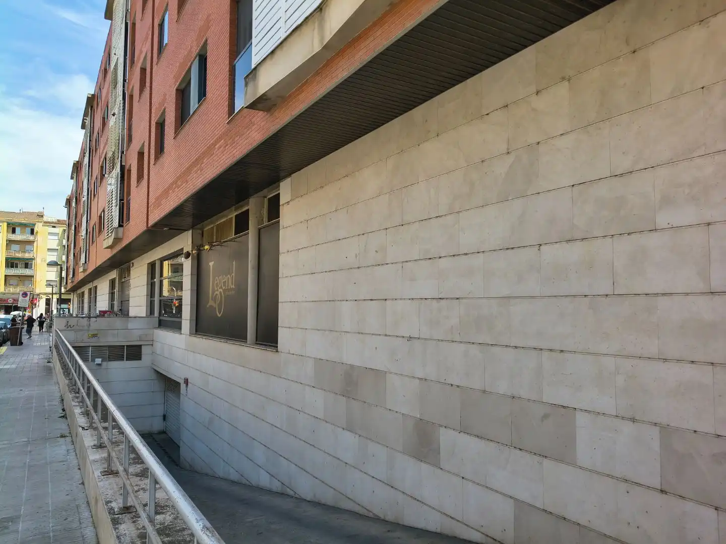 Vista exterior de Garatge en venda en Lleida