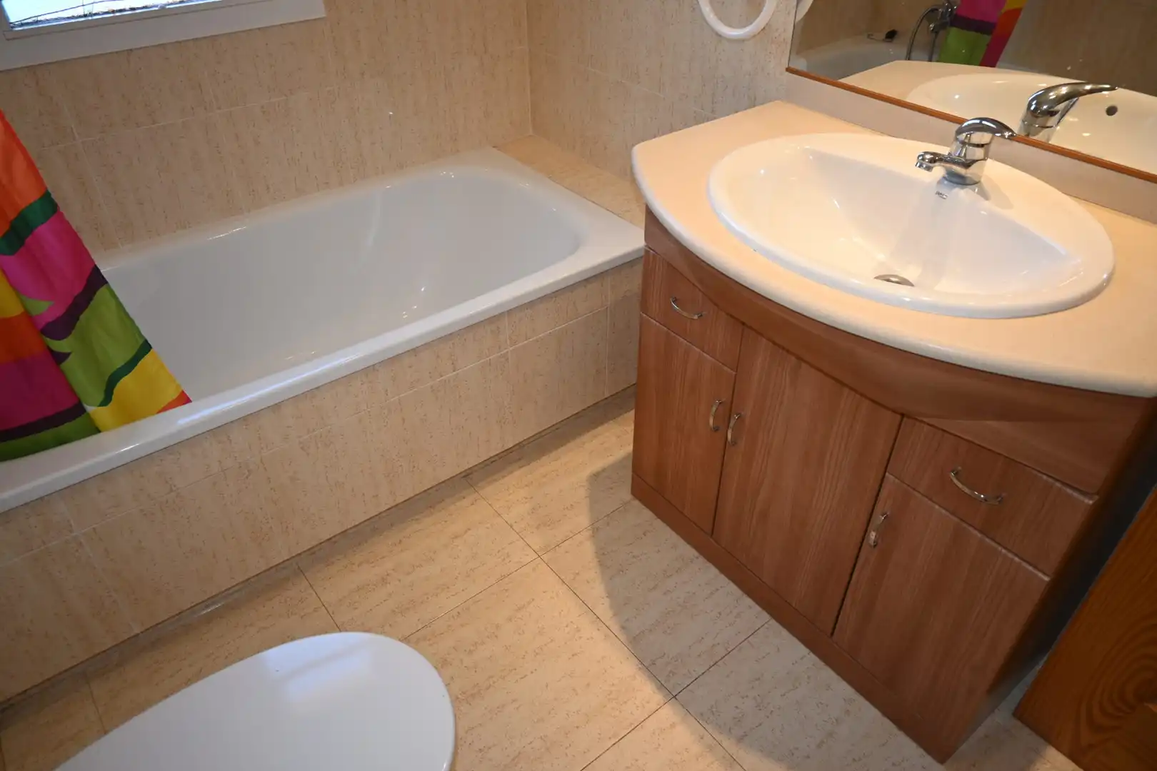 Baño de Apartamento en venta en La Manga del Mar Menor con Terraza, Amueblado y Horno