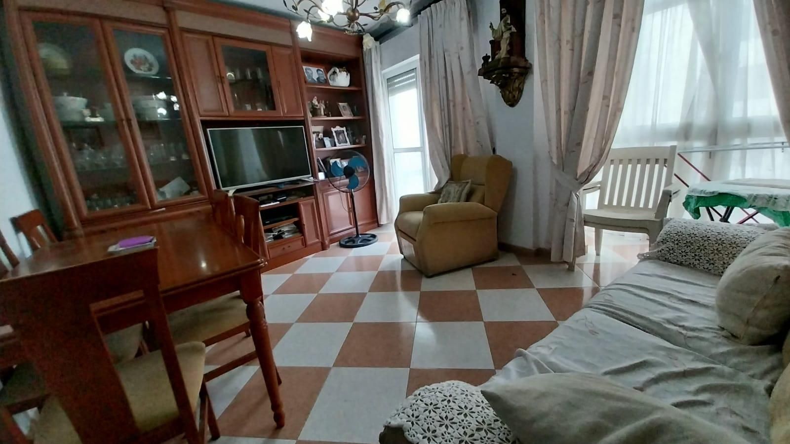 Living room of Flat for sale in Chiclana de la Frontera