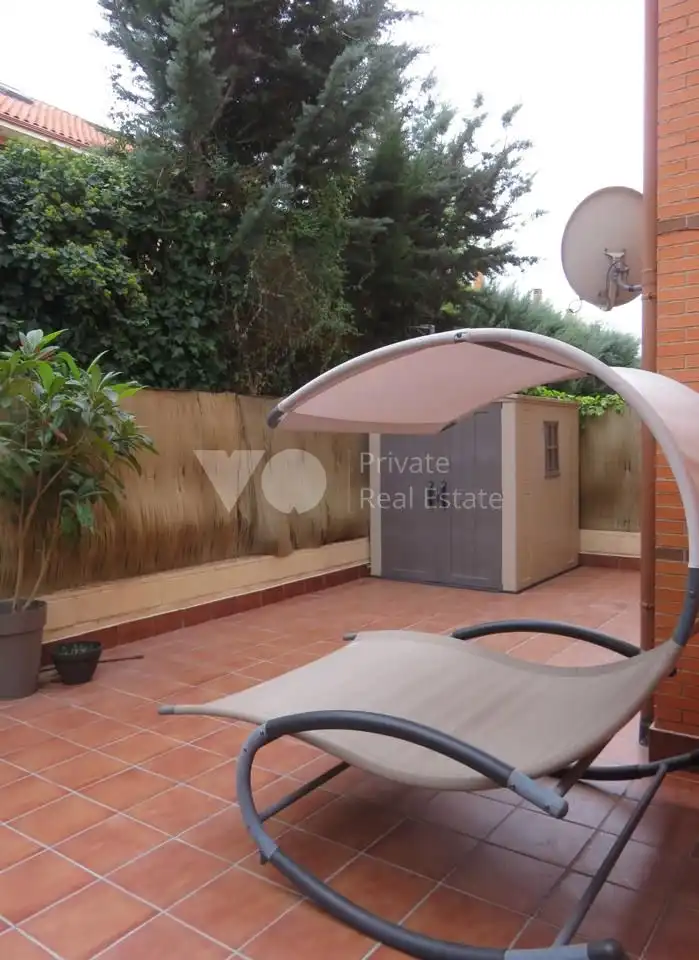 Terraza de Planta baja en venta en Boadilla del Monte con Aire acondicionado, Calefacción y Jardín privado