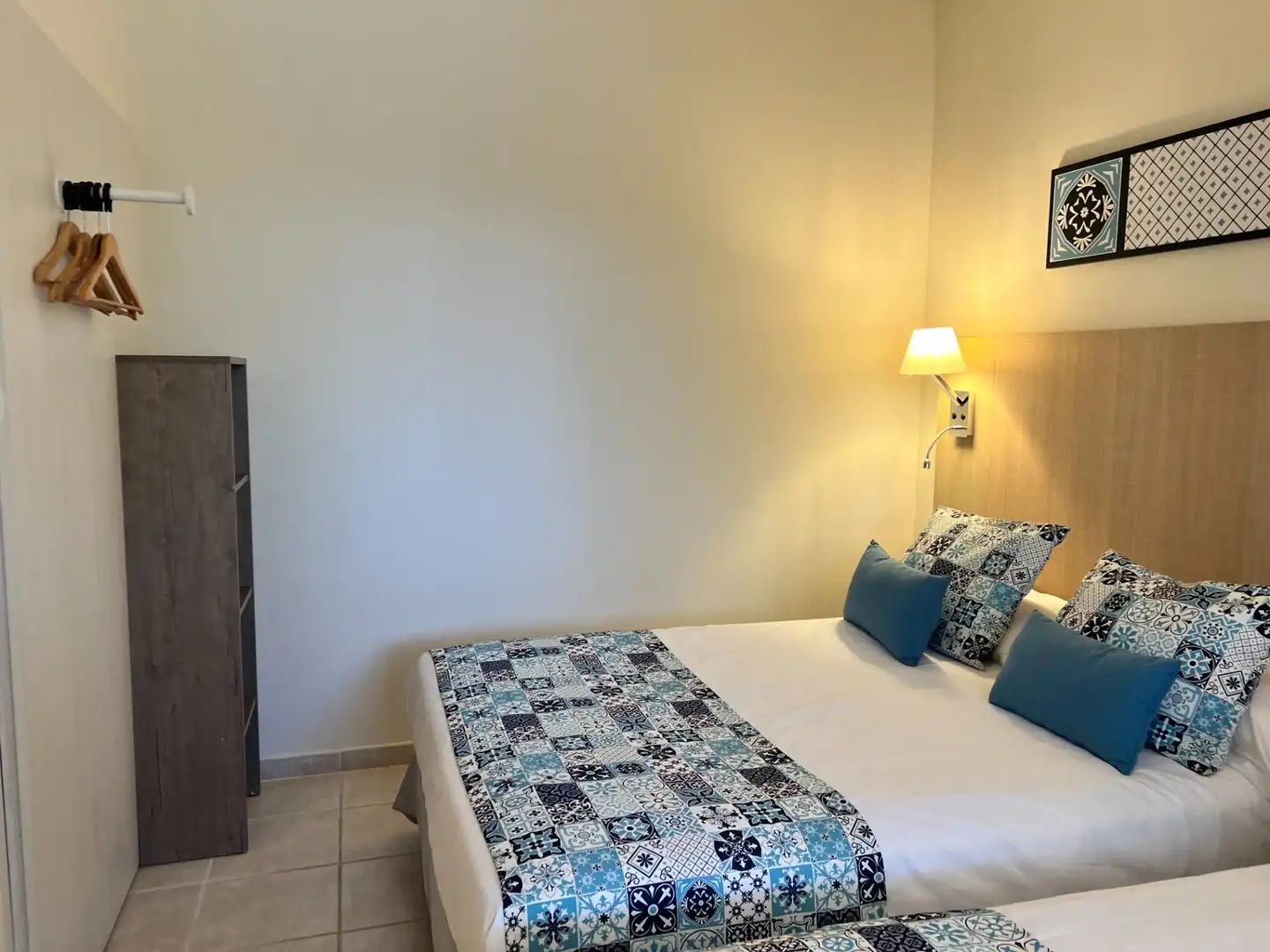 Dormitori de Apartament en venda en Mont-roig del Camp amb Aire condicionat, Calefacció i Jardí privat