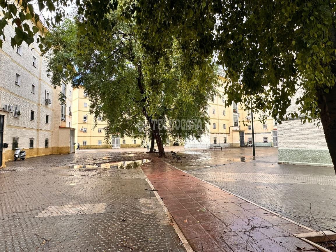 Flat for sale in Pl. de los Duendes de Sevilla, Tiro de Línea, Sur