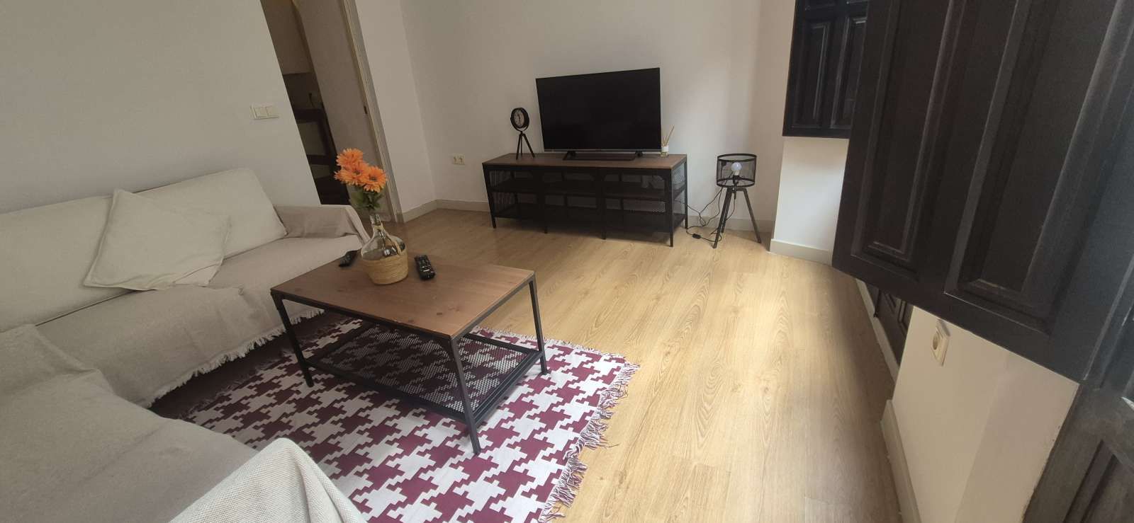 Sala d'estar de Apartament per a compartir en  Granada Capital amb Aire condicionat, Calefacció i Terrassa