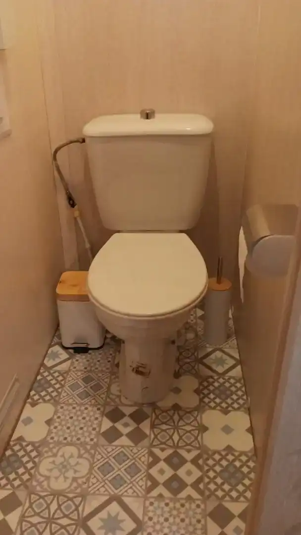 Baño de Apartamento en venta en Felix con Amueblado, Microondas y TV