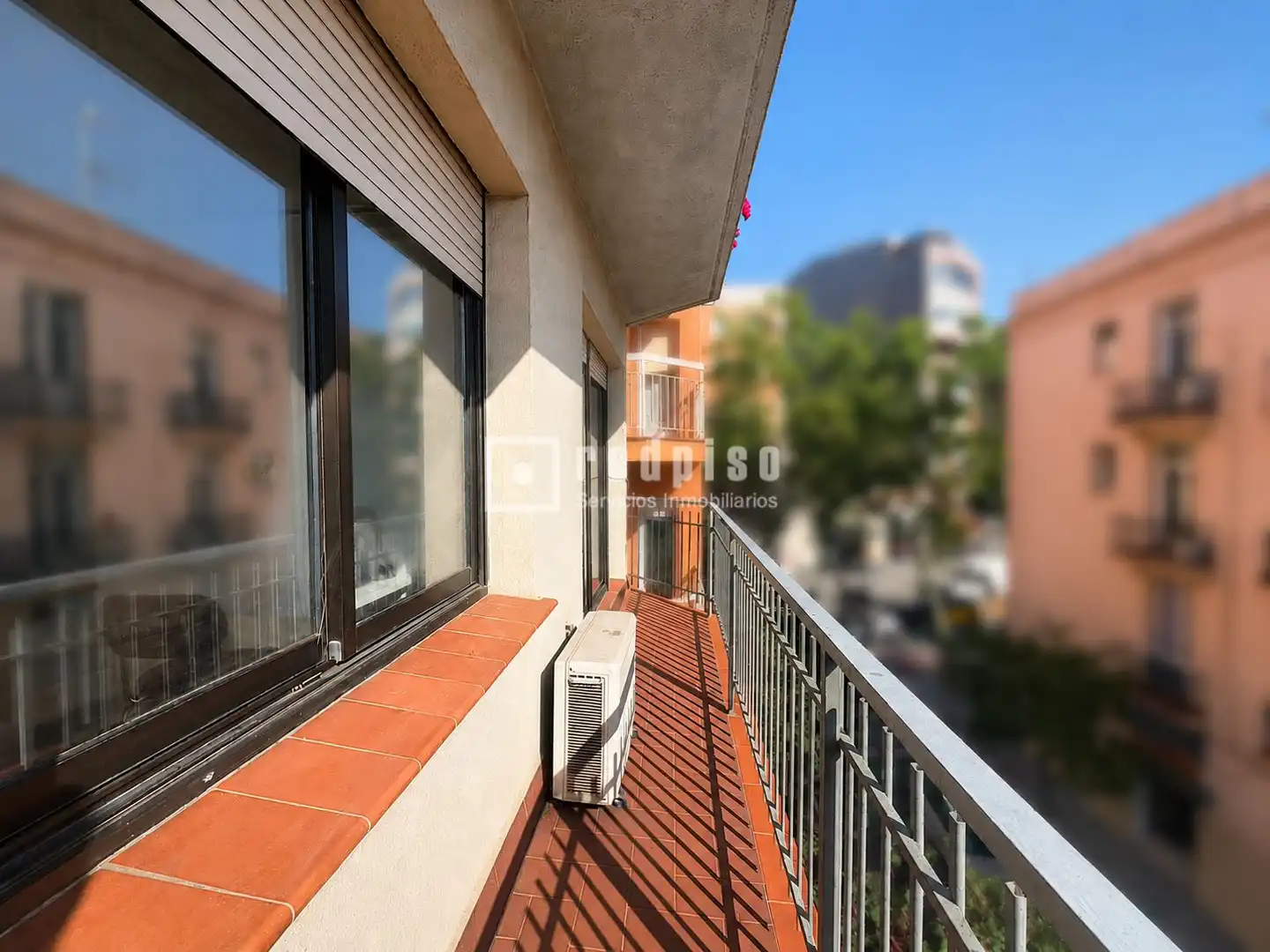 Exterior view of Flat for sale in Barcelona  with Air Conditioner, Heating and Terrace