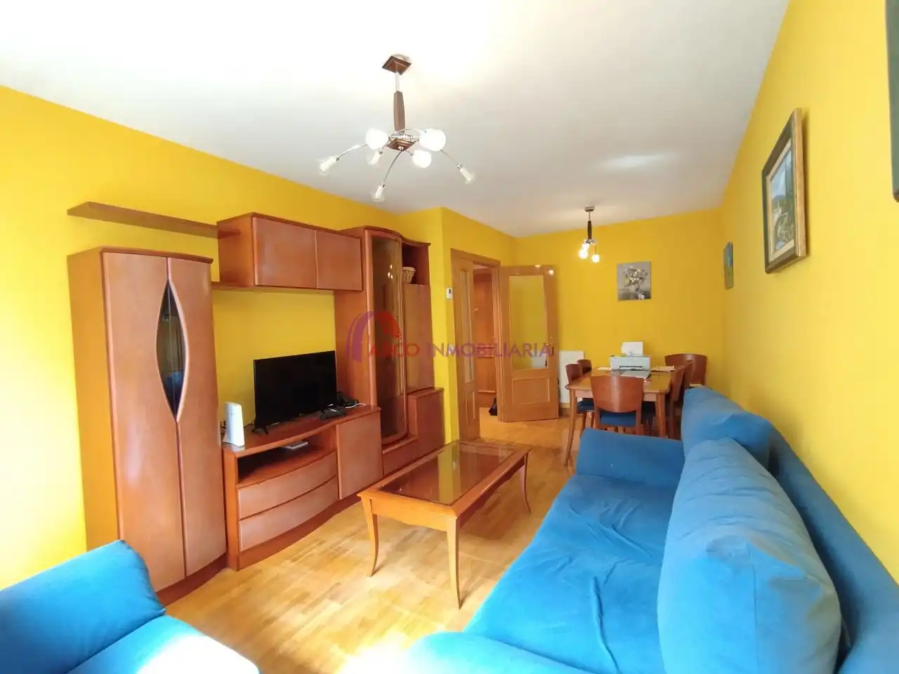 Wohnzimmer von Wohnungen zum Verkauf in Burgos mit Heizung, Parkett und Abstellraum