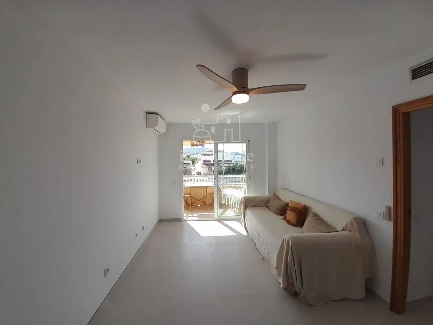 Sala de estar de Piso en venta en Sant Josep de sa Talaia con Aire acondicionado, Calefacción y Terraza