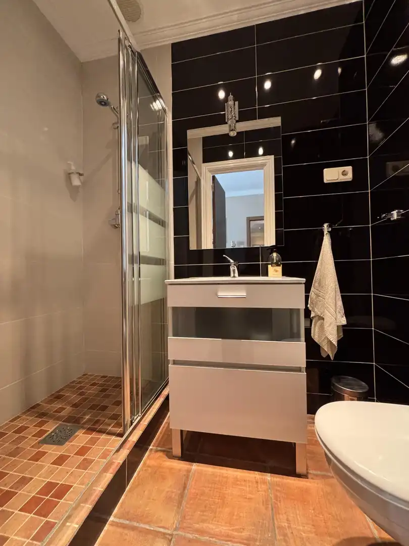 Baño de Casa adosada en venta en Antequera con Calefacción, Terraza y Trastero