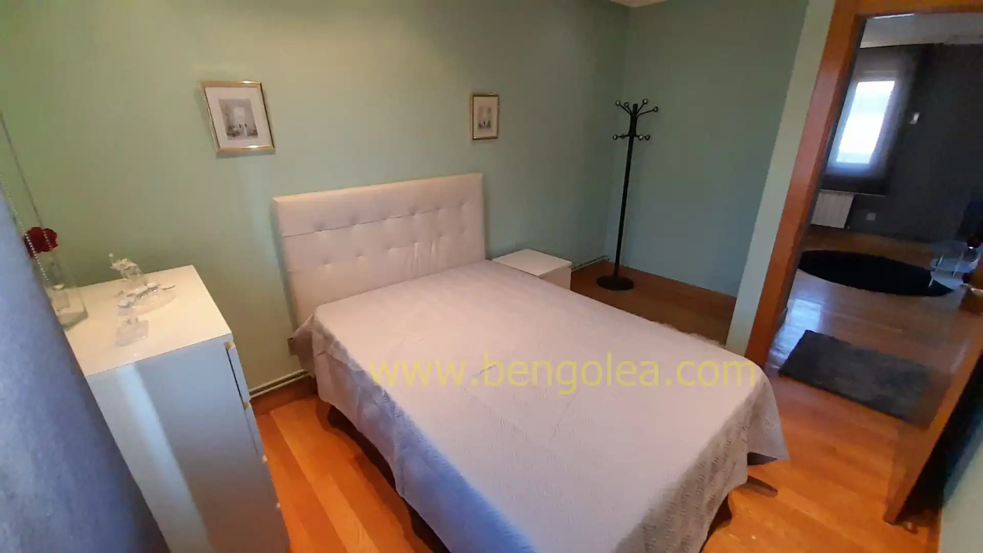 Habitación de Piso en venta en Barakaldo  con Calefacción y Amueblado