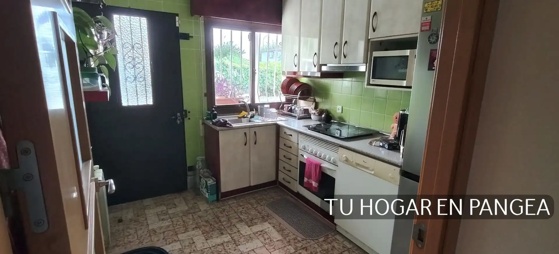 Cocina de Casa o chalet en venta en Casarrubios del Monte con Calefacción, Jardín privado y Terraza